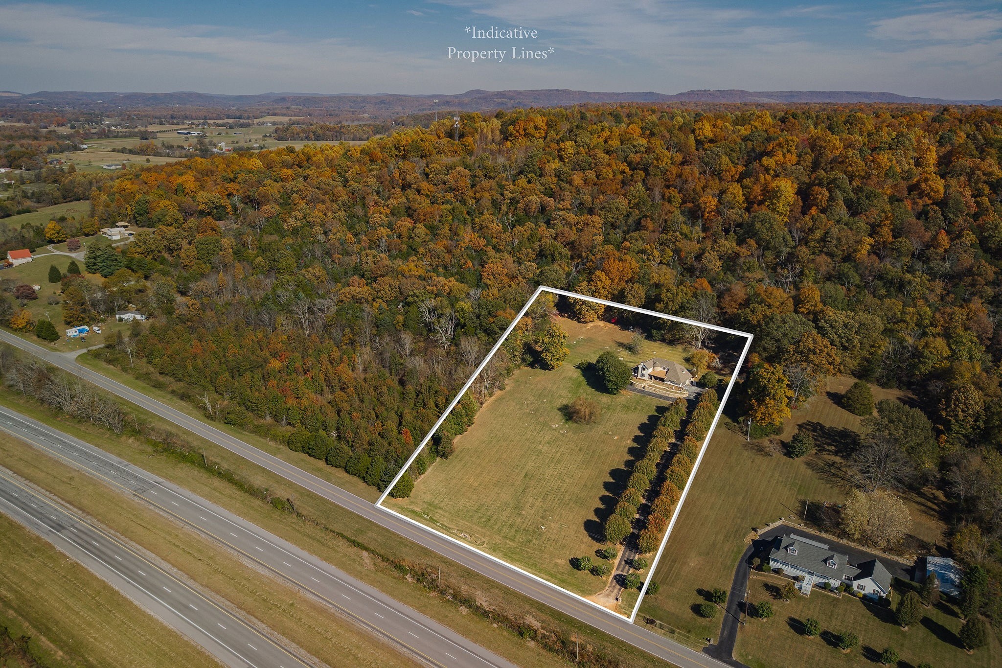 3300 Roberts Matthews Hwy