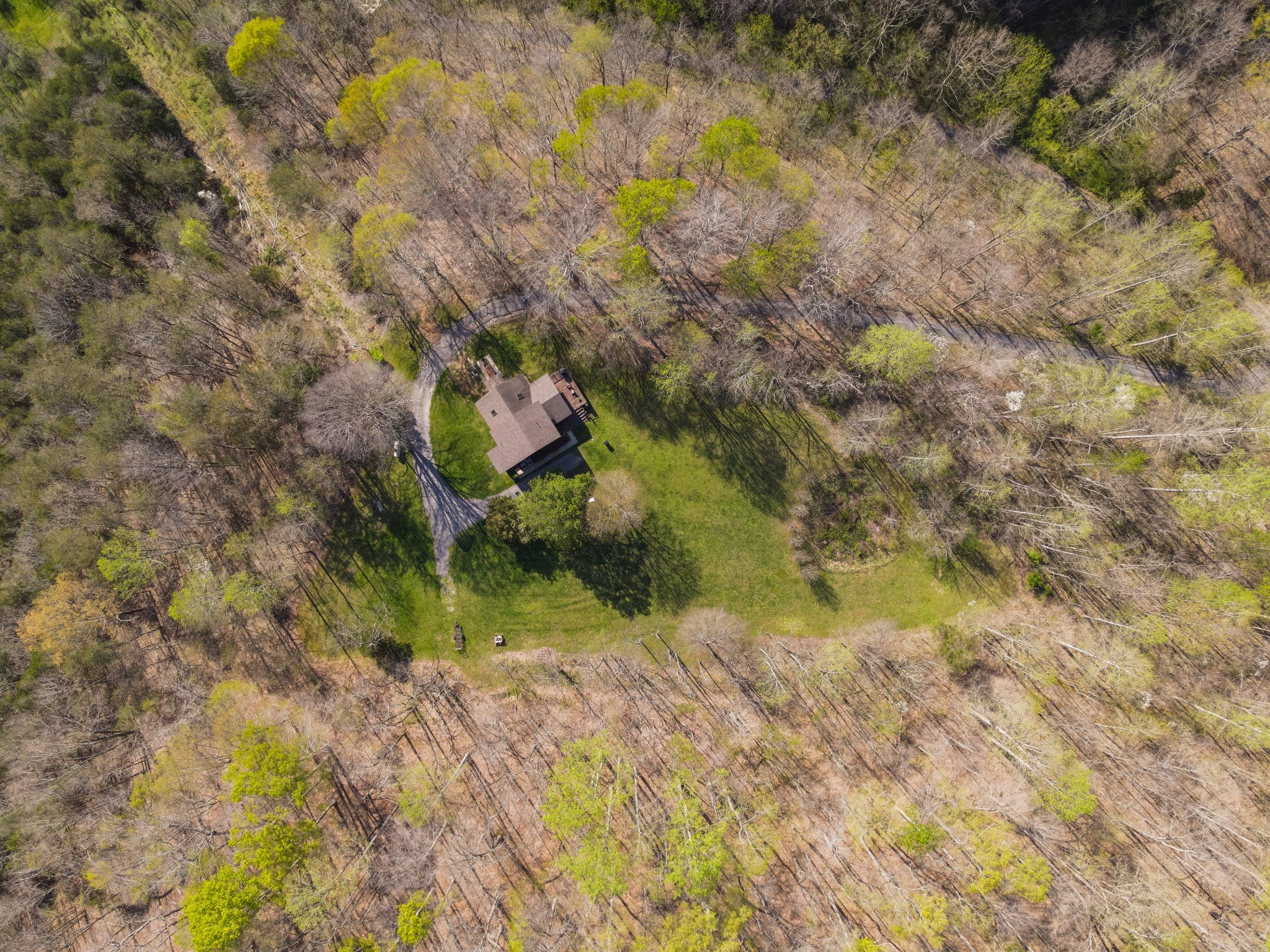 2673 Flynns Creek Rd