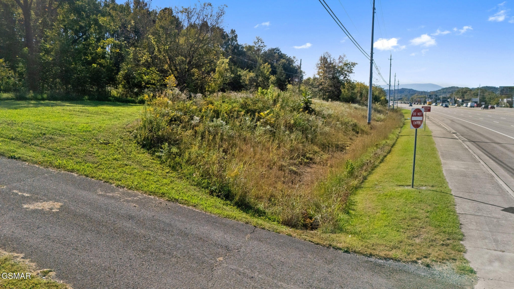 34 Winfield Dunn Parkway