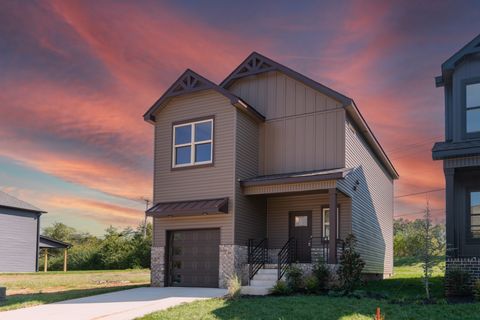 23 Charleston Cove Clarksville TN 37043