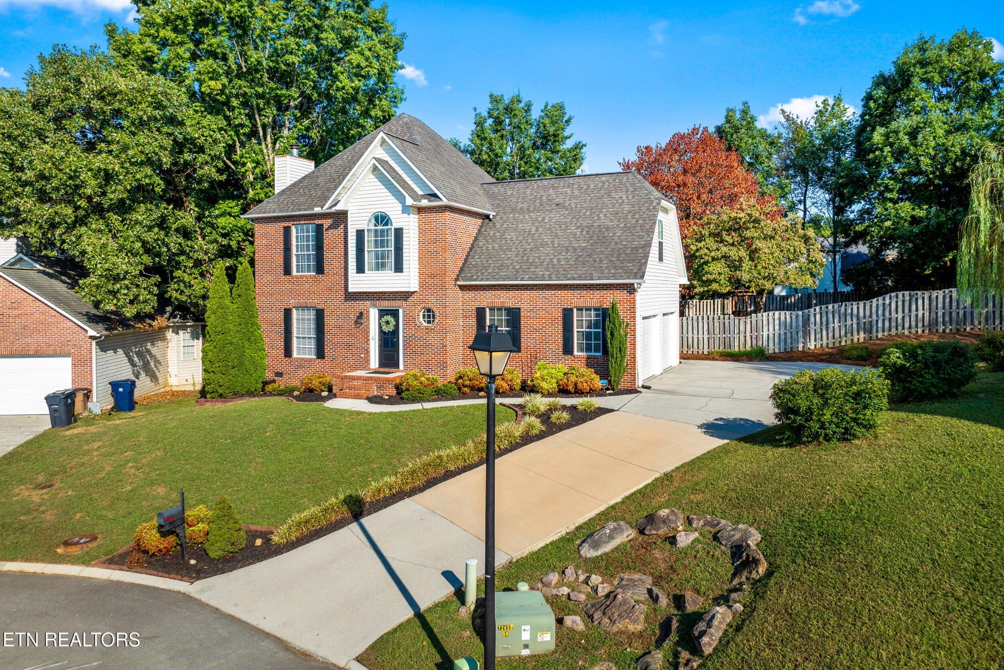 5507 Fair Oaks Lane