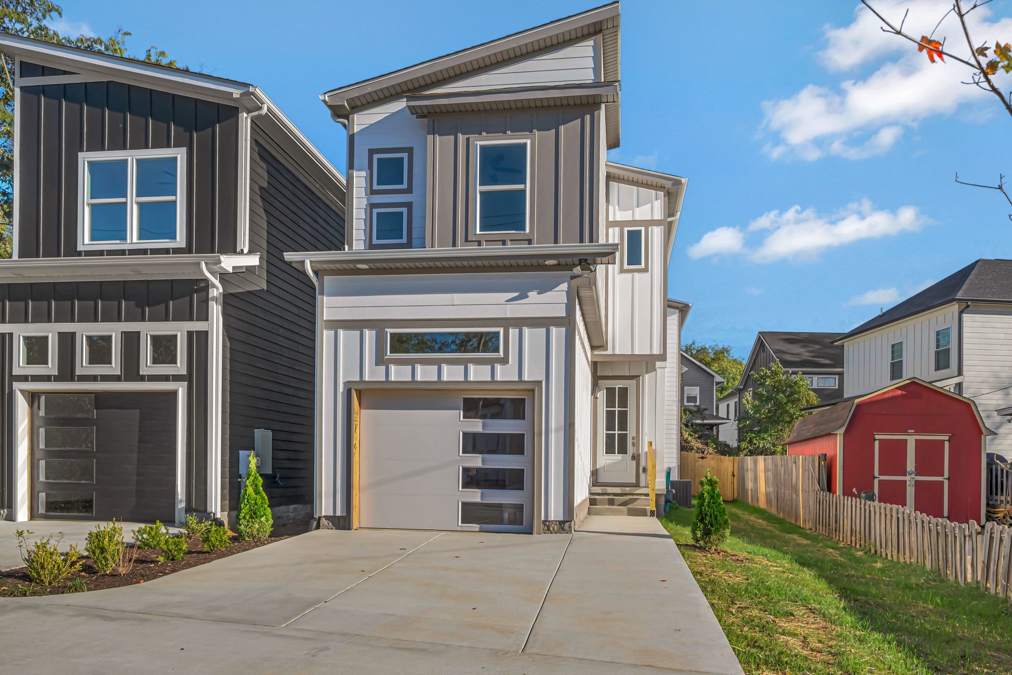 520 Croley Dr A (Right Side)