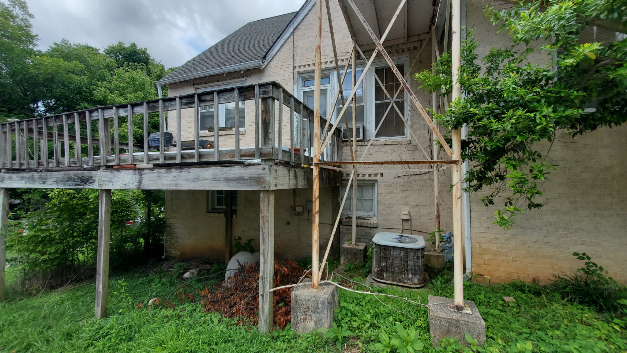 427 W Main St