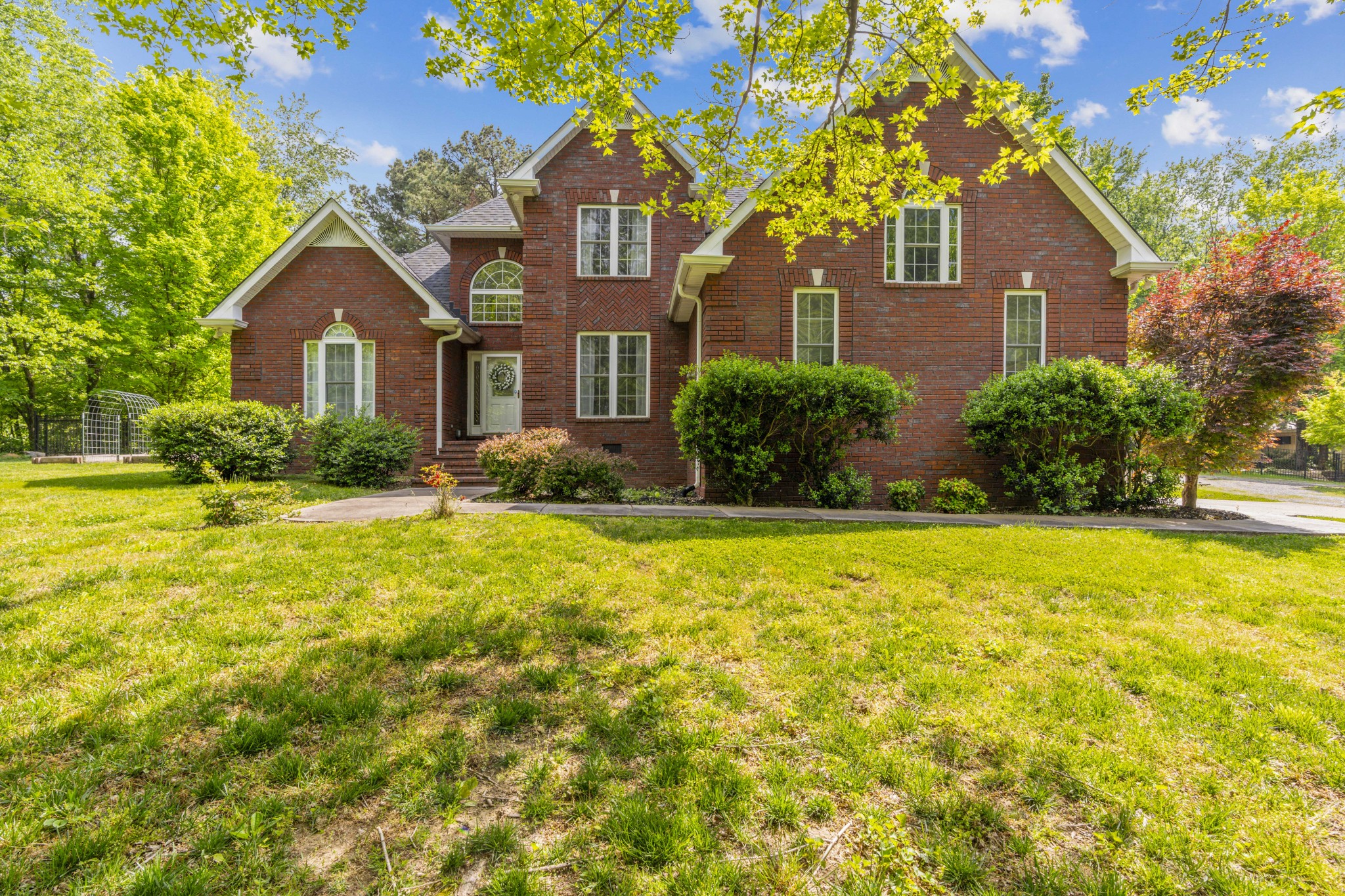 4575 Yates Rd