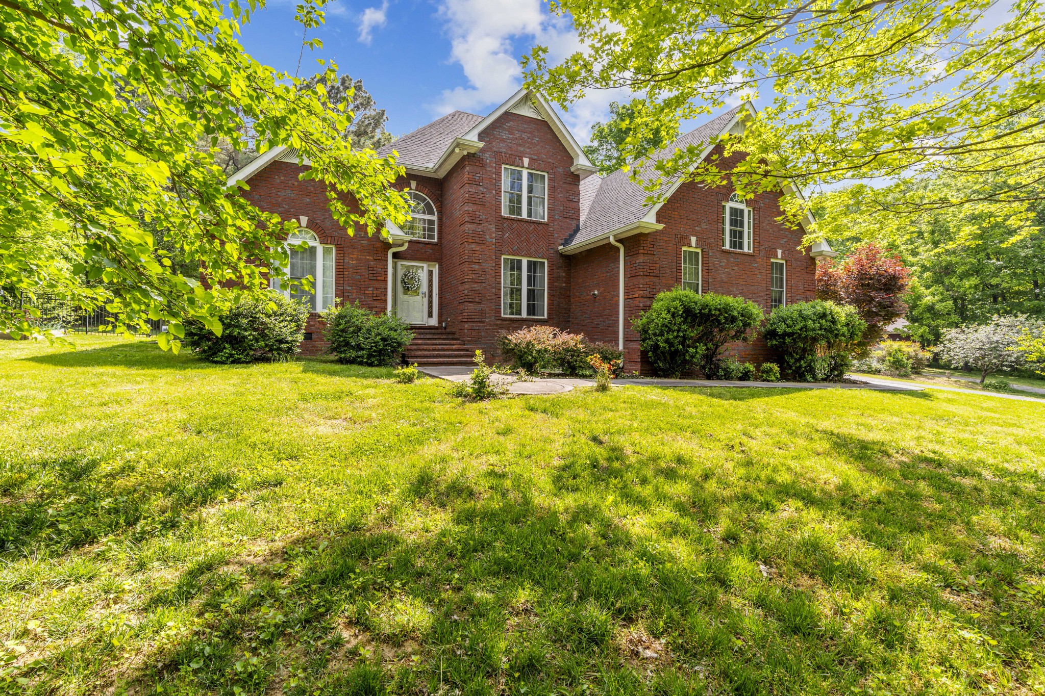4575 Yates Rd