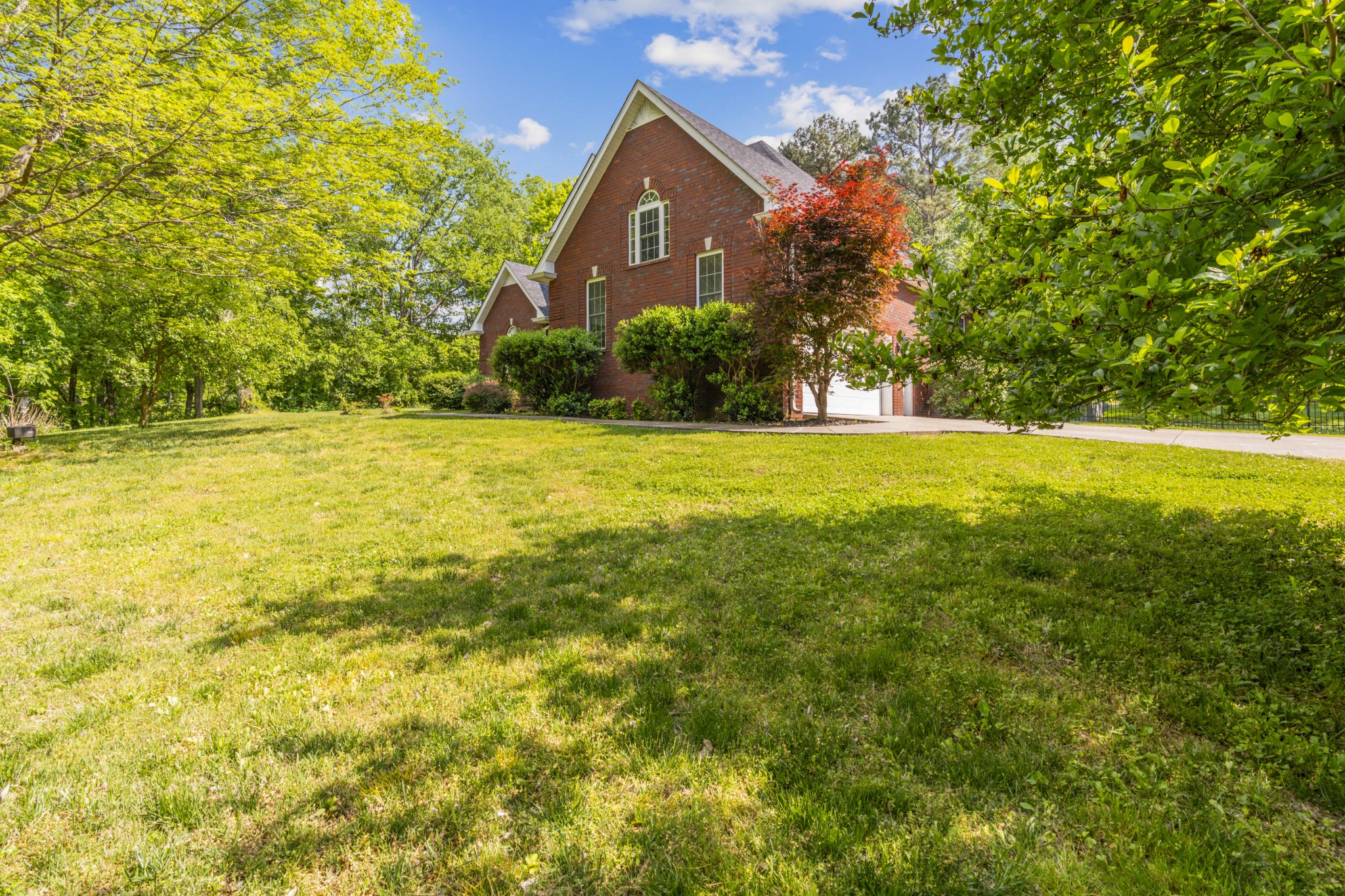 4575 Yates Rd