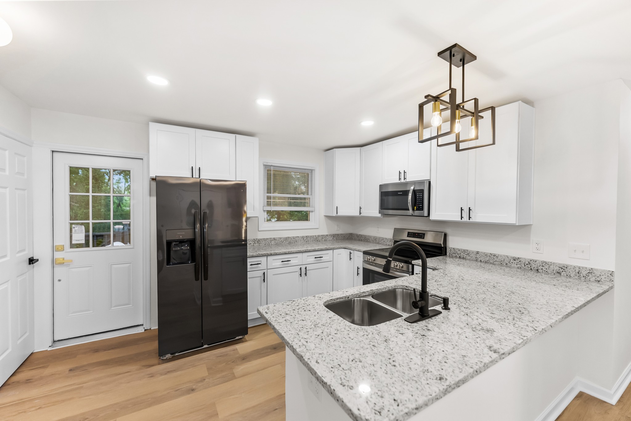 2503 Allenwood Dr