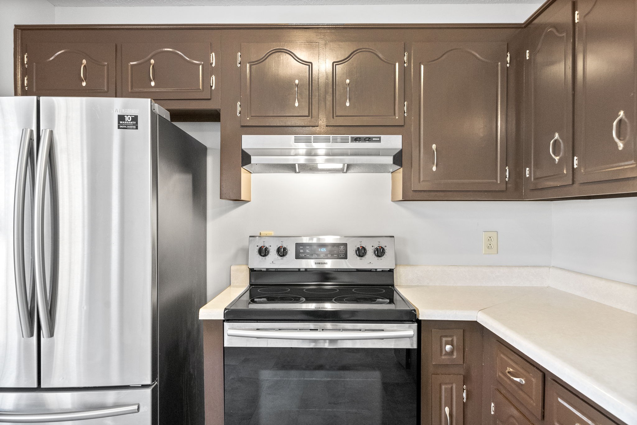 Clarksville, Tennessee 37042, United States, 3 Bedrooms Bedrooms, ,2 BathroomsBathrooms,Residential,Active,176858