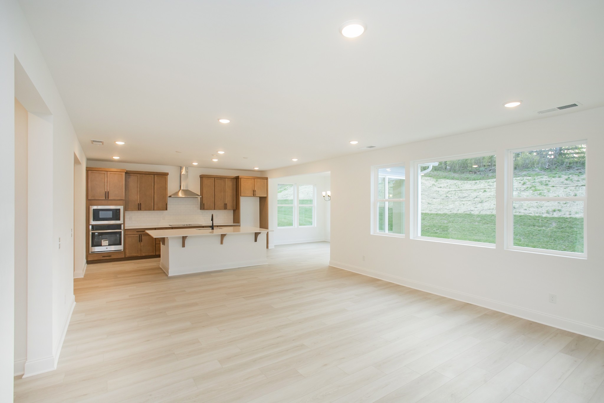 2359 Williamsport Landing