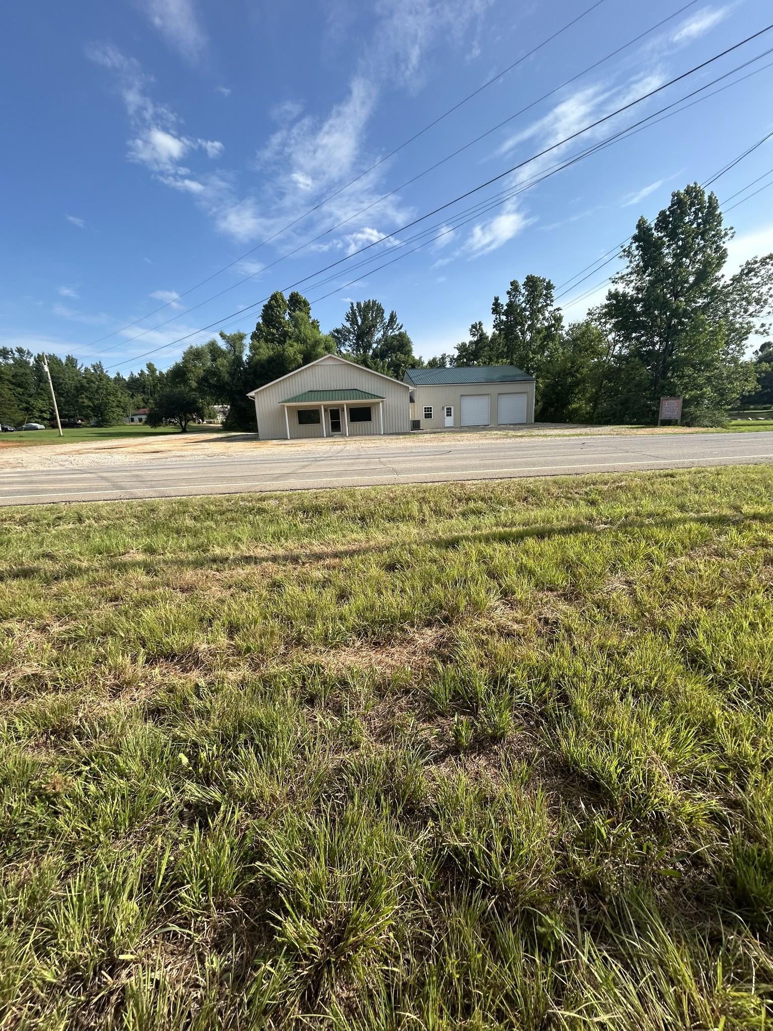 1414 Summertown Hwy