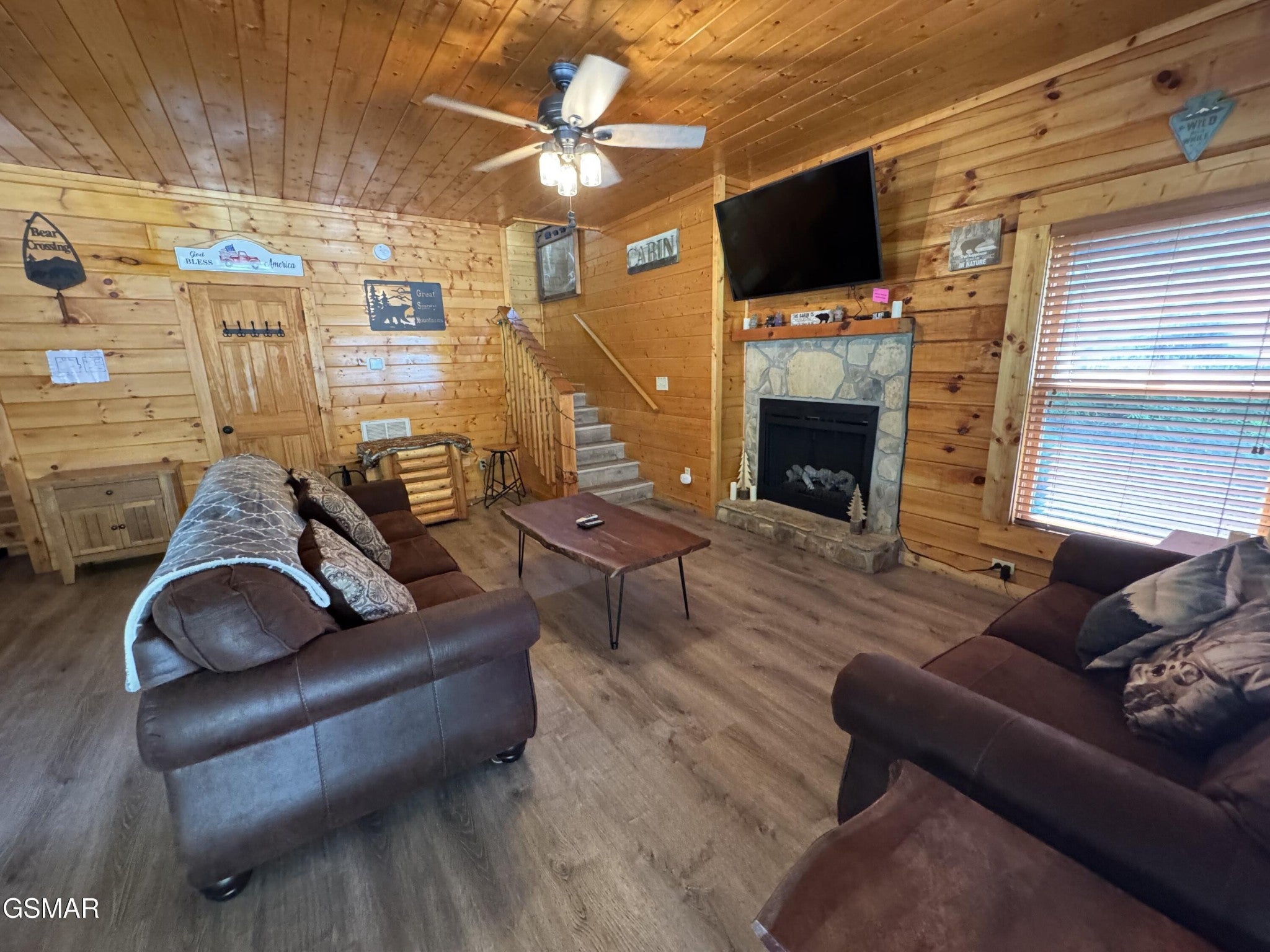 645 Chickasaw Gap Way