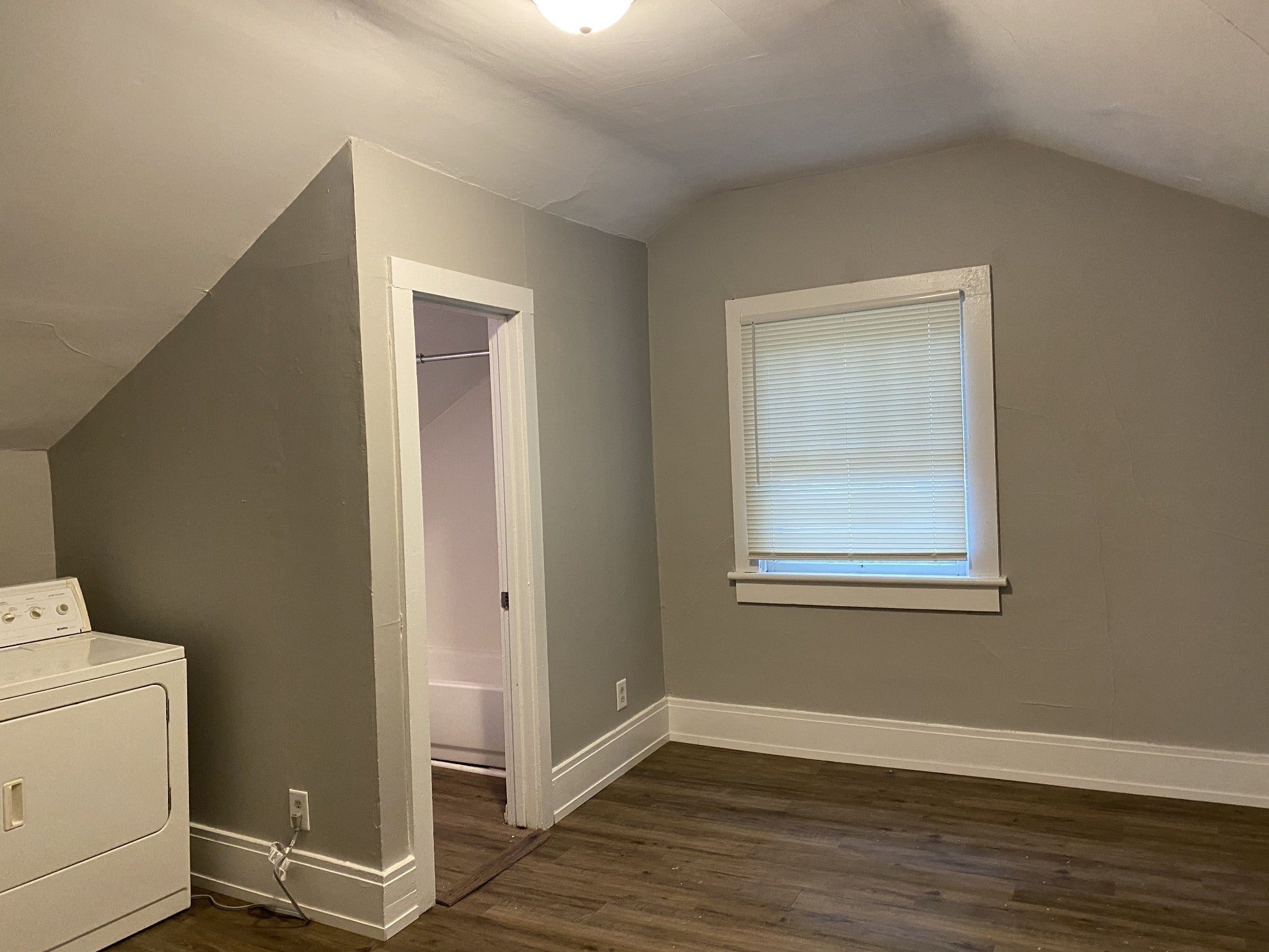 443 Greenwood Ave 3