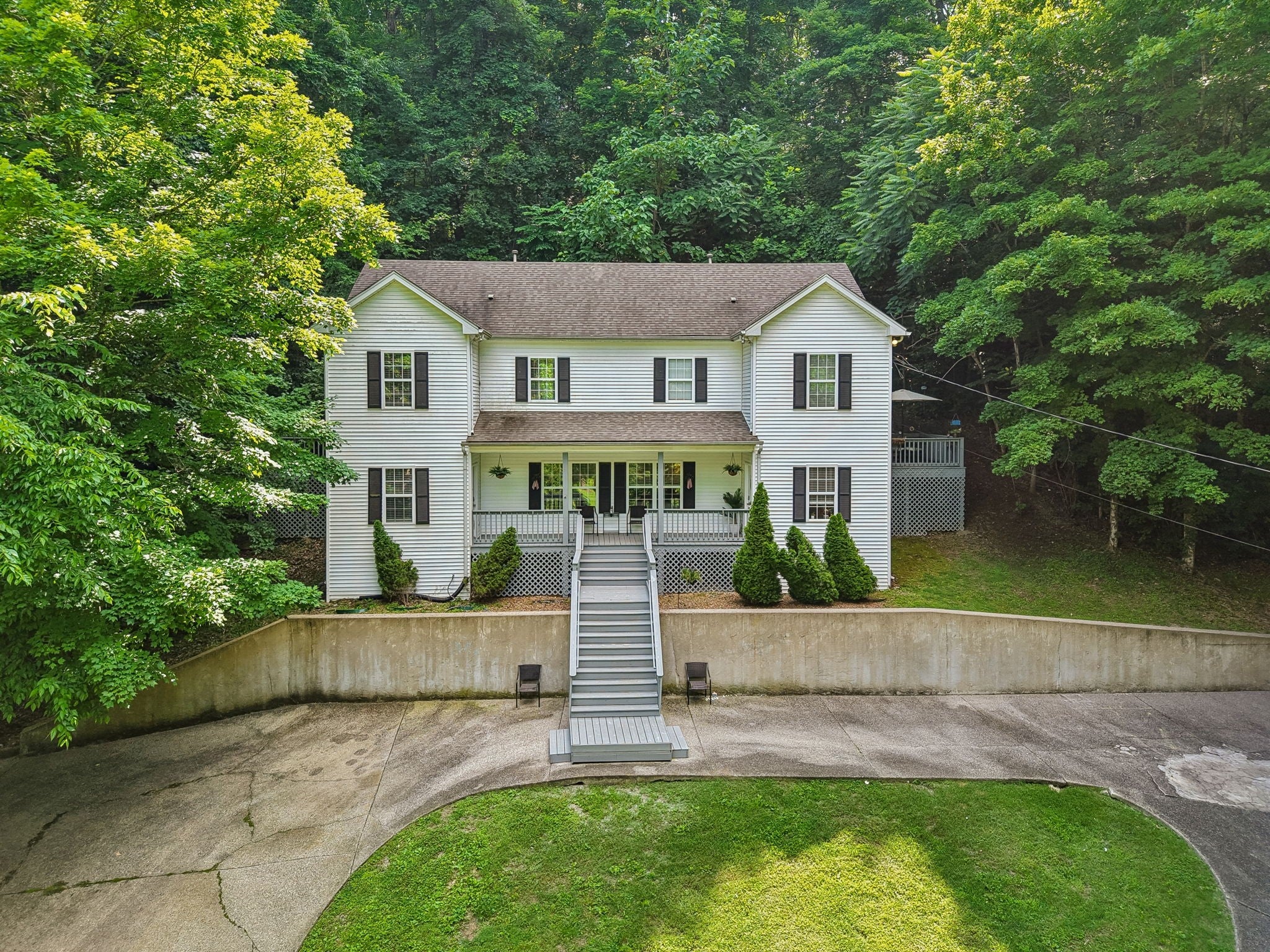 1017 Harpeth Valley Ct, Nashville TN 37221 0-bed multi-family property, photo 2 of 46