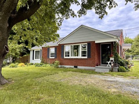 326 Jackson Rd Portland TN 37148