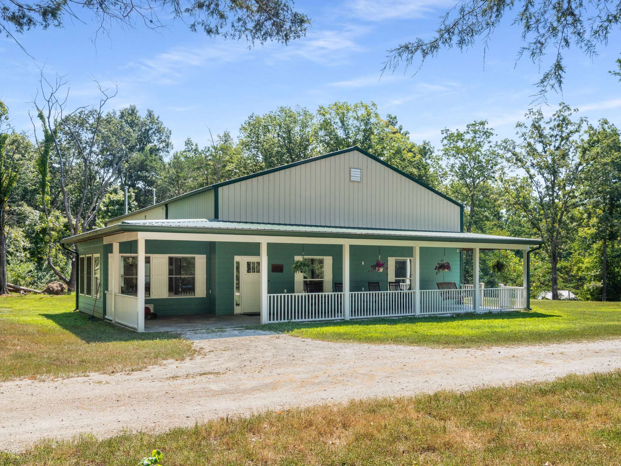 611 Rocky Dr