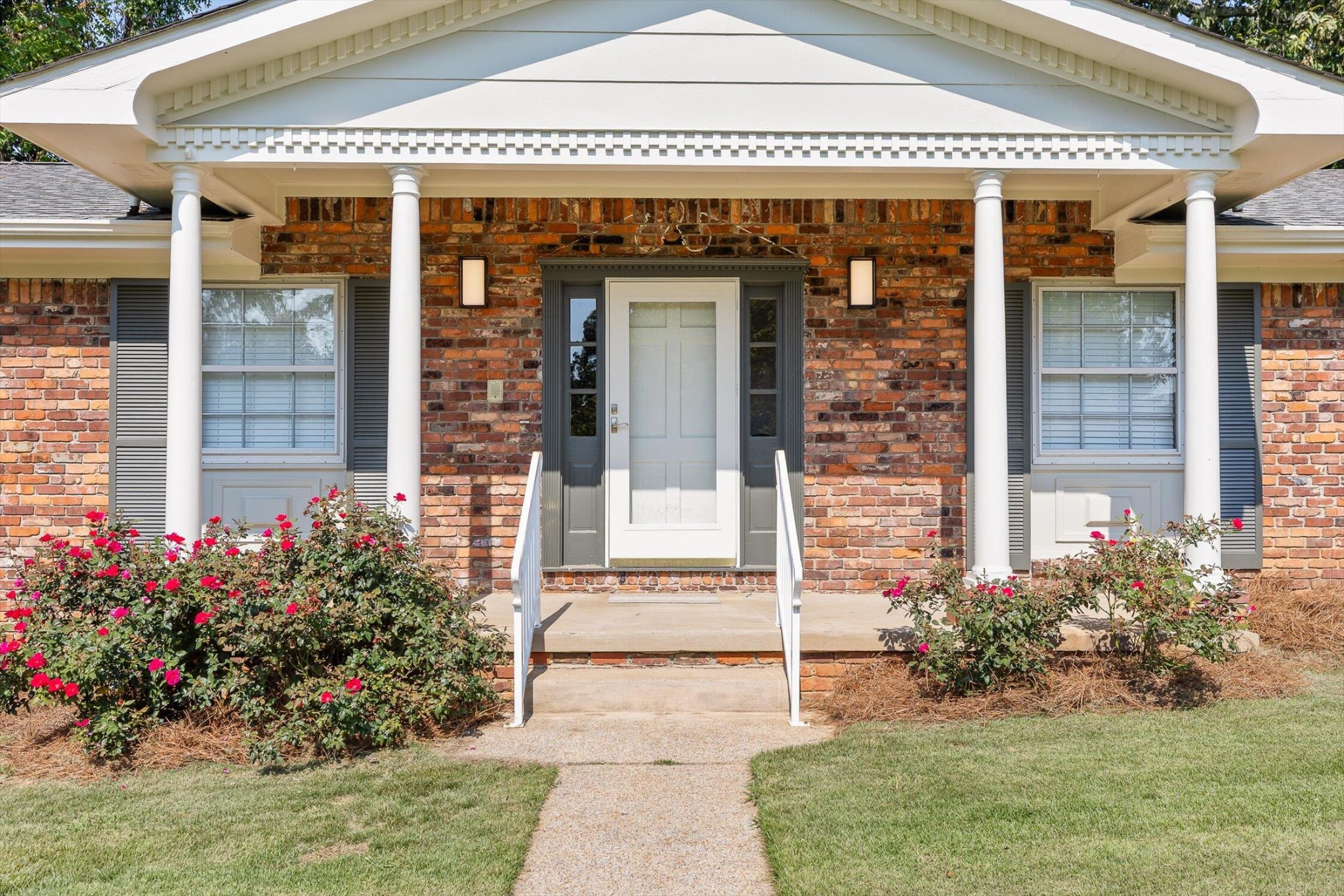 4607 Cloverdale Loop