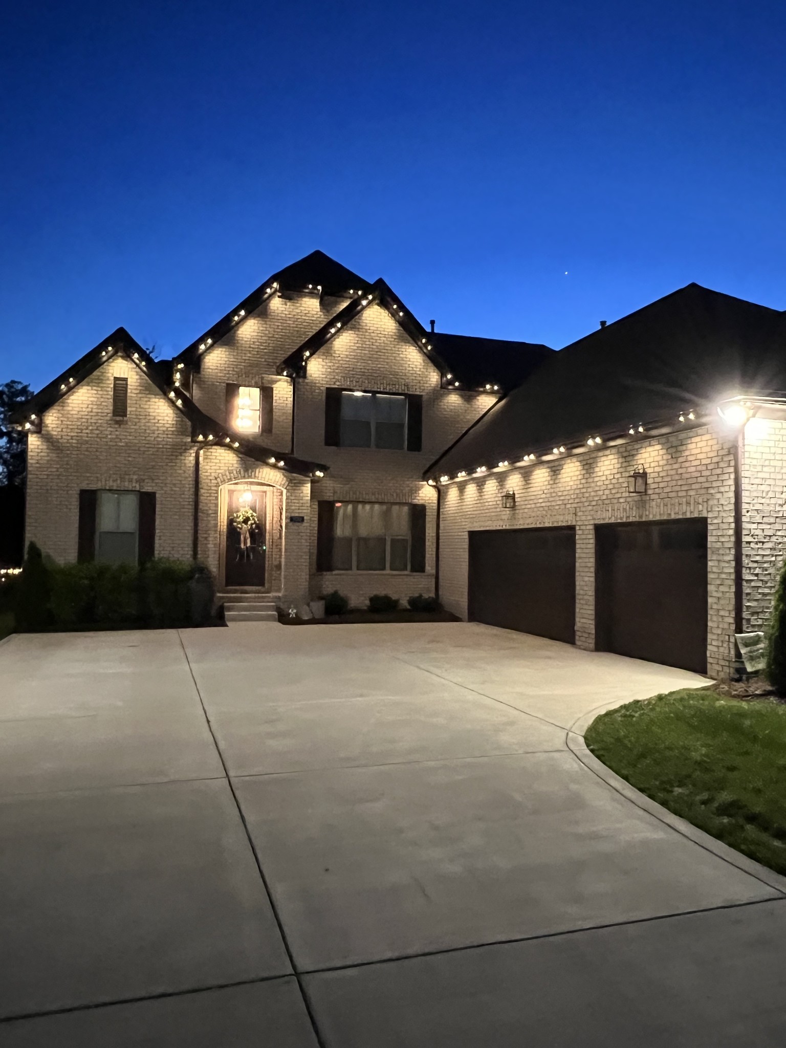 105 Hayden Ln