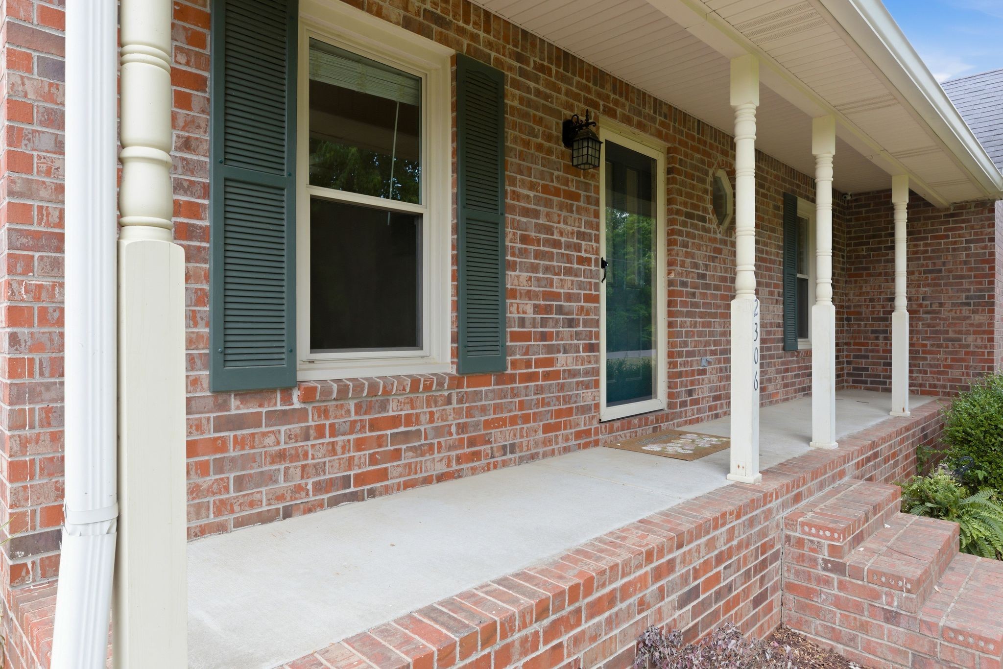 2306 Red Mile Road