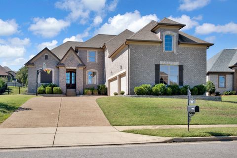 321 Crooked Creek Ln Hendersonville TN 37075