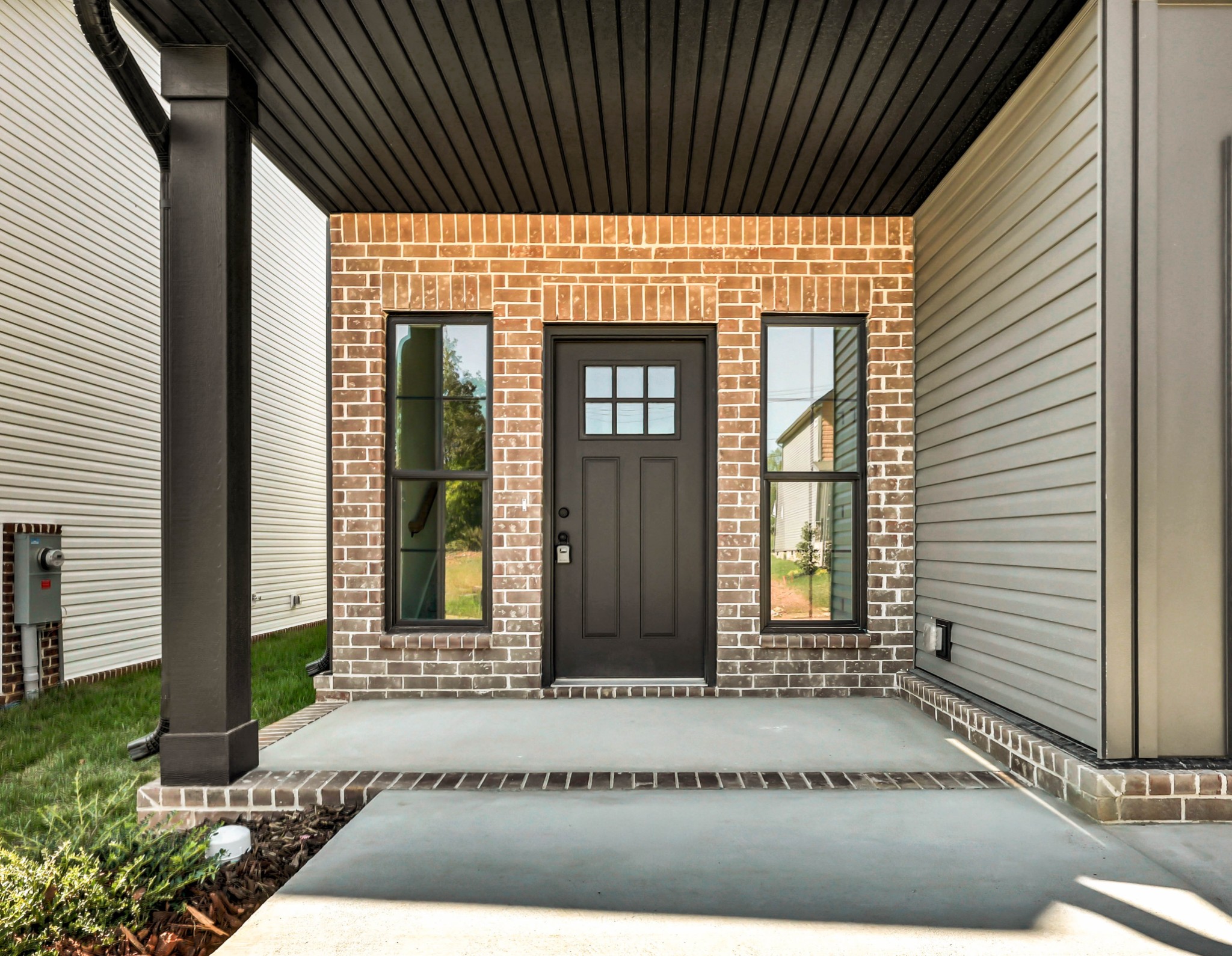 33 Charleston Cove Way