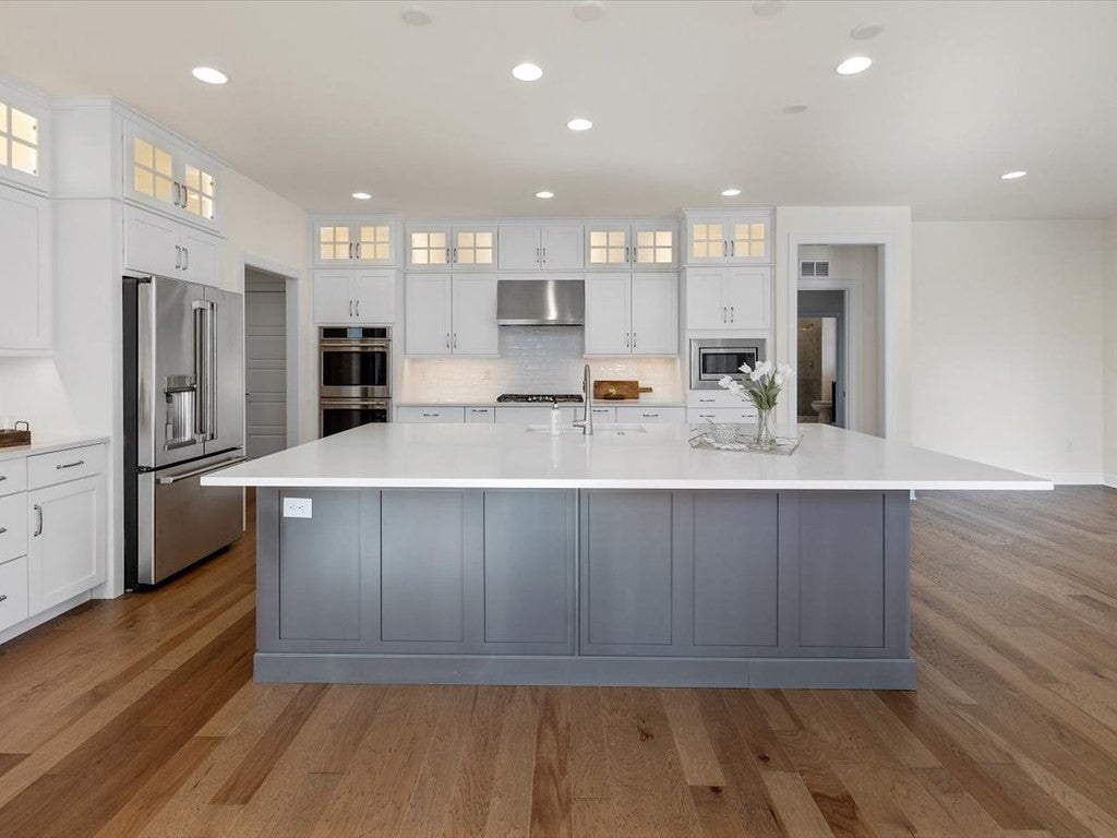 388 Reddenwood Rd
