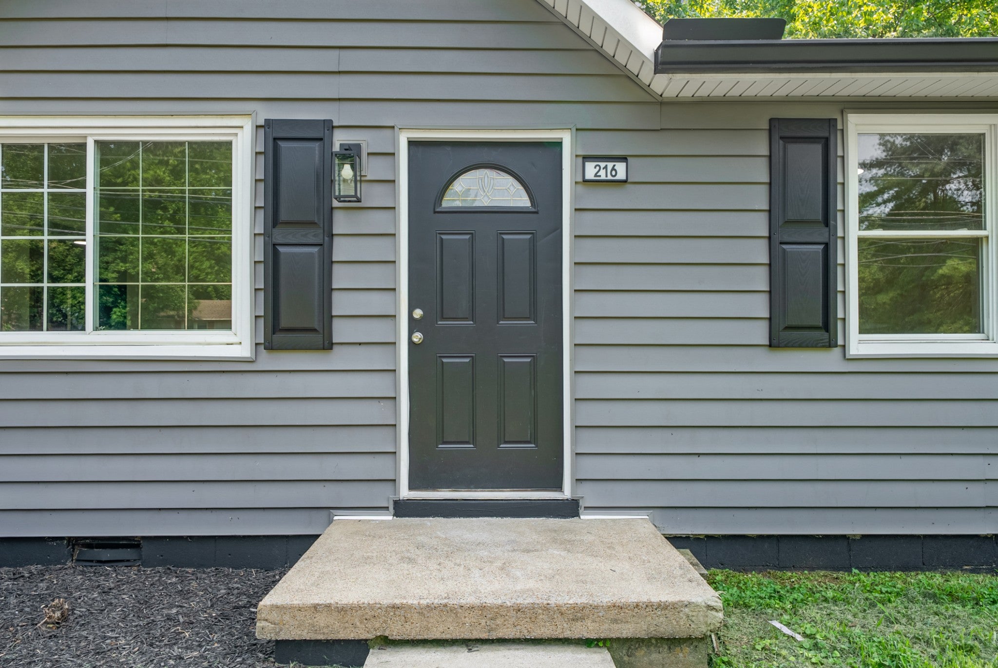 216 Tobacco Rd