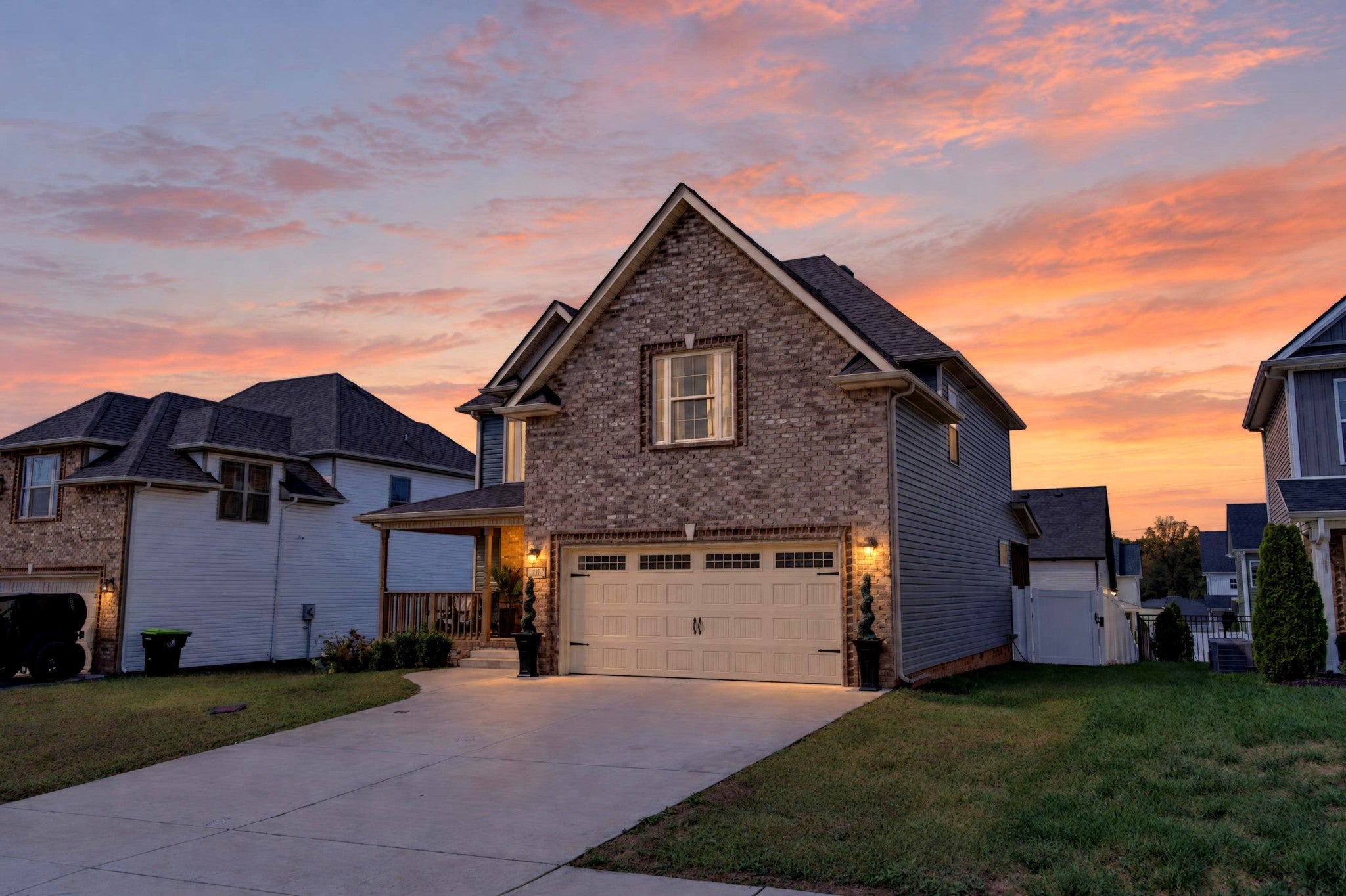 881 Limestone Way