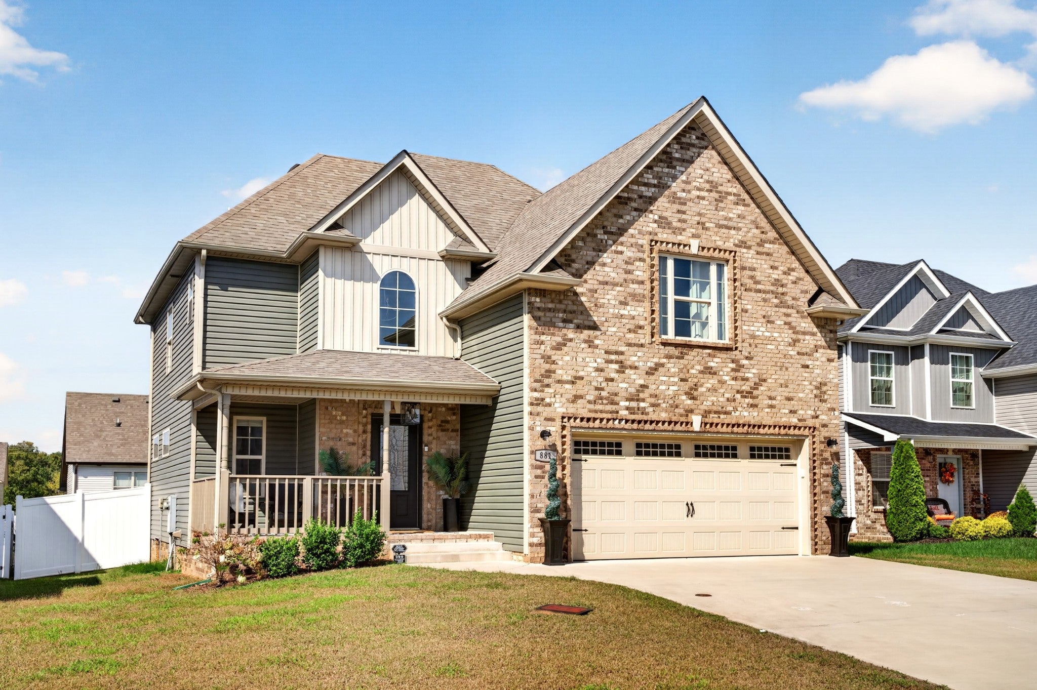 881 Limestone Way