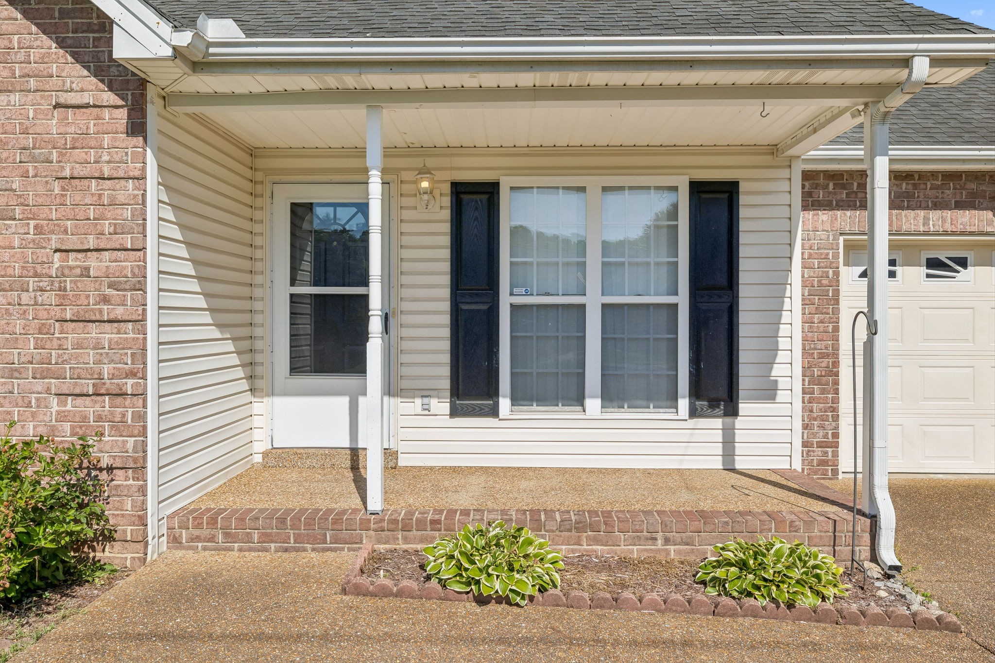 3417 Harbor Hill Pl