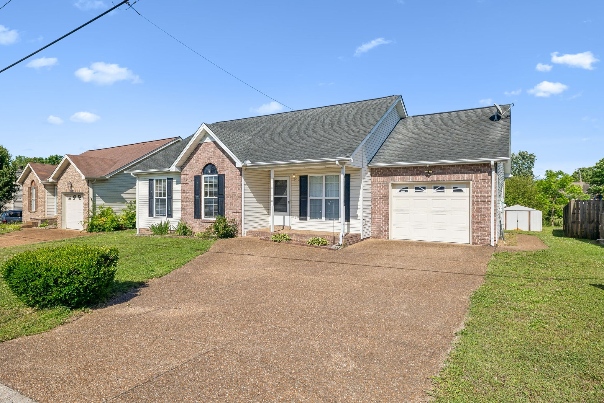 3417 Harbor Hill Pl