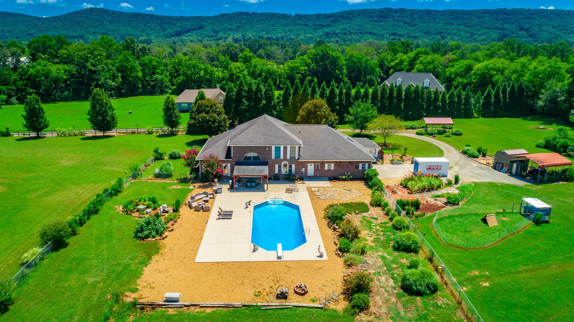 575 W Nickajack Road