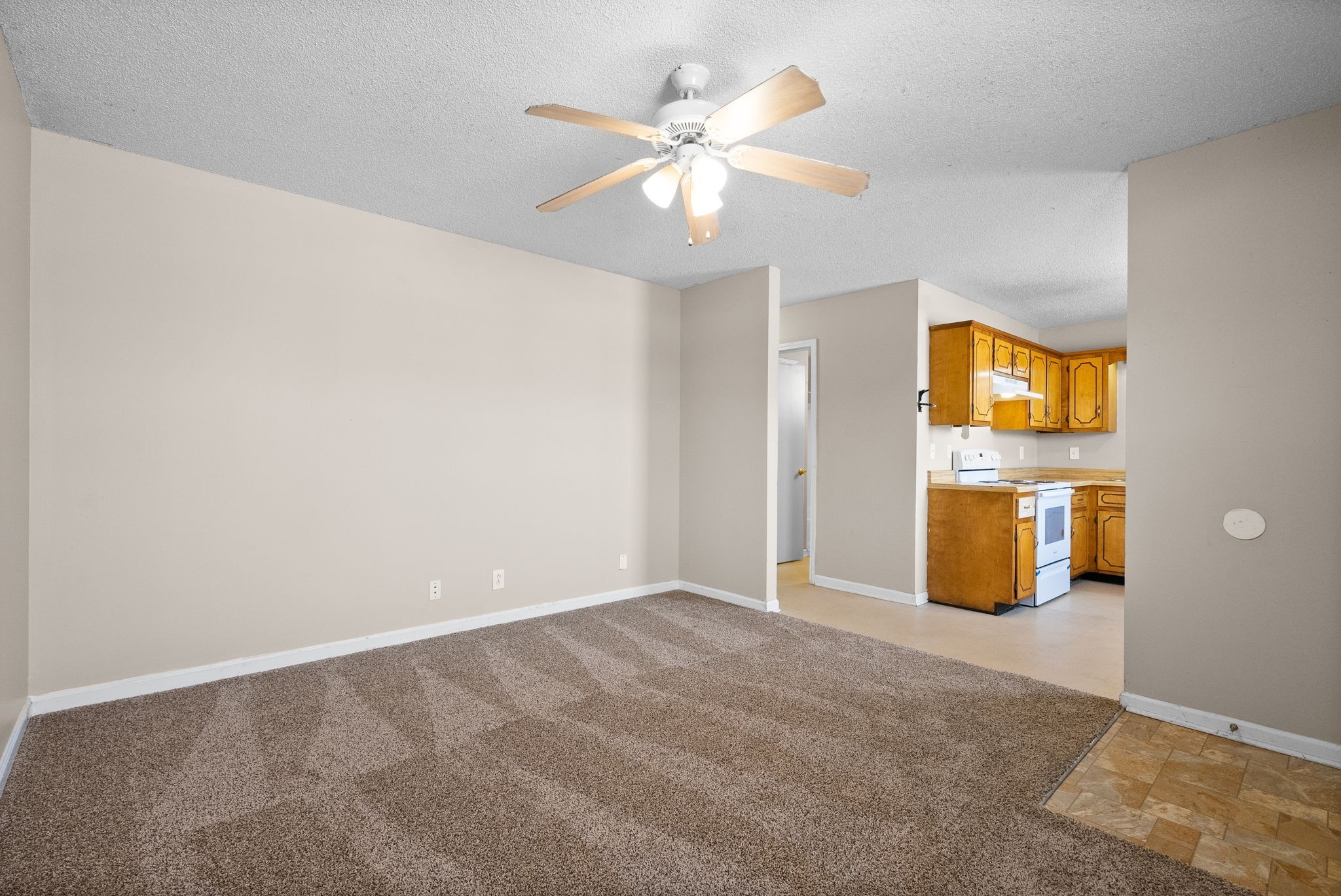 1375 Thompsonville Lane Unit 49