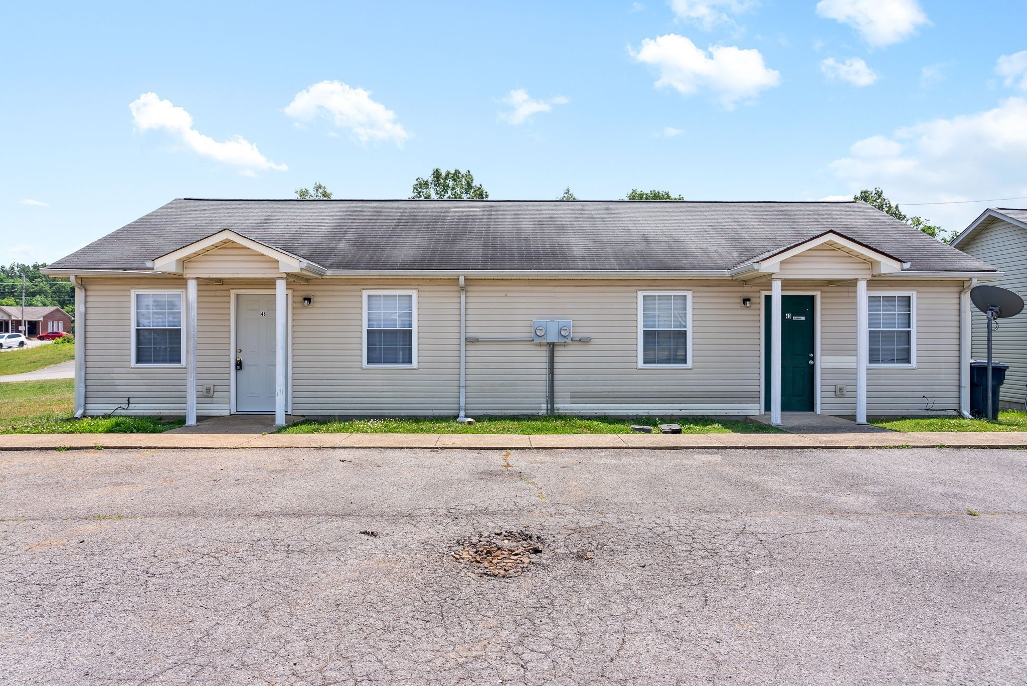 Photo 1 of 15 — 1375 Thompsonville Lane 49, Oak Grove, KY 42262