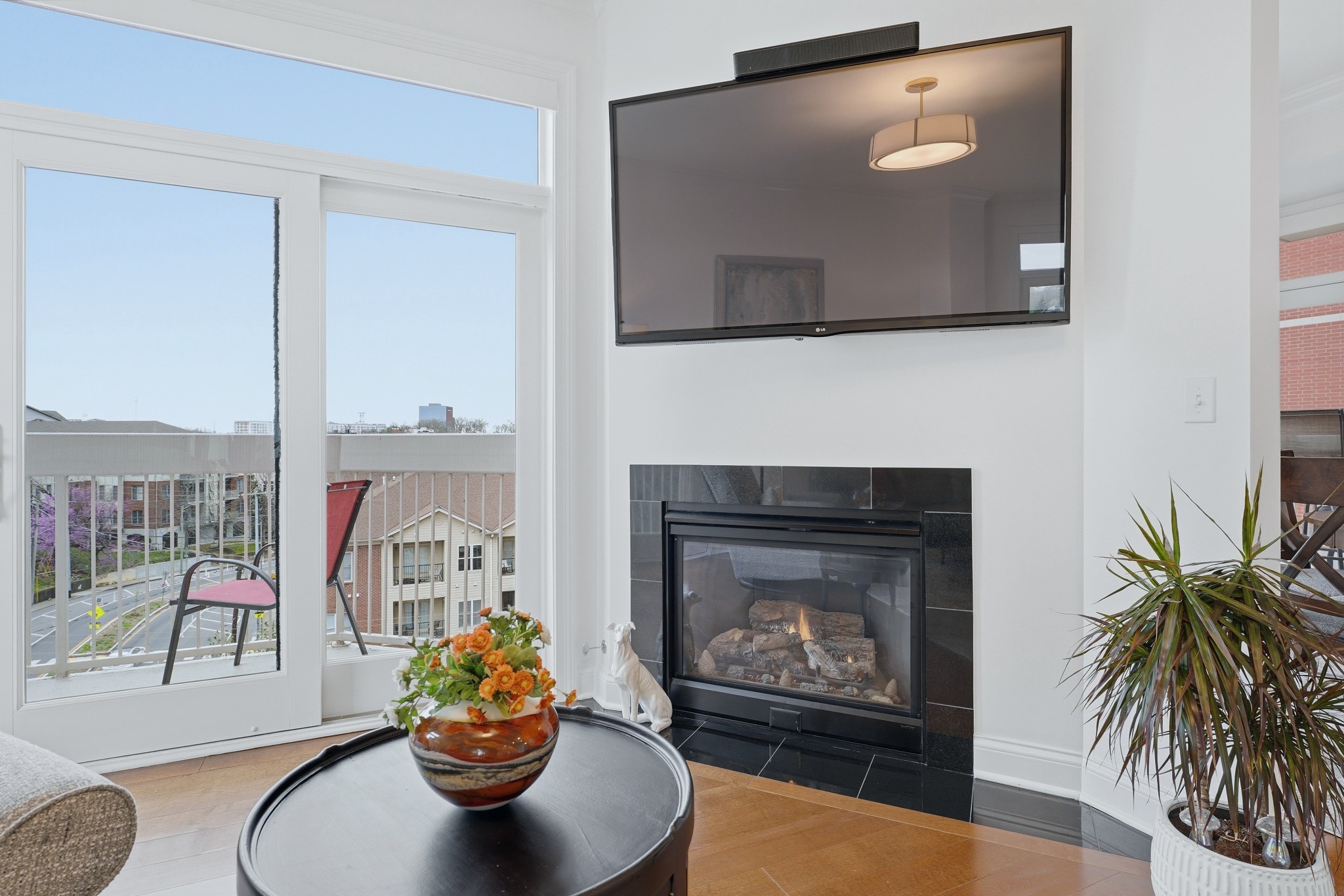 110 31st Ave N 607