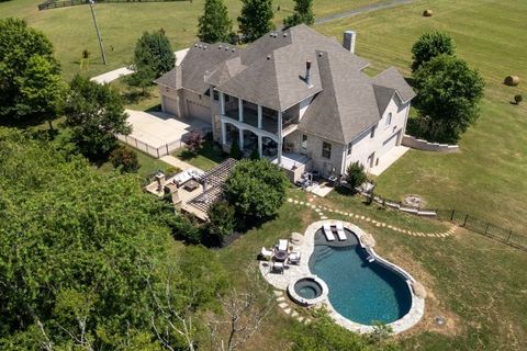 2228B Highway 25 Cottontown TN 37048