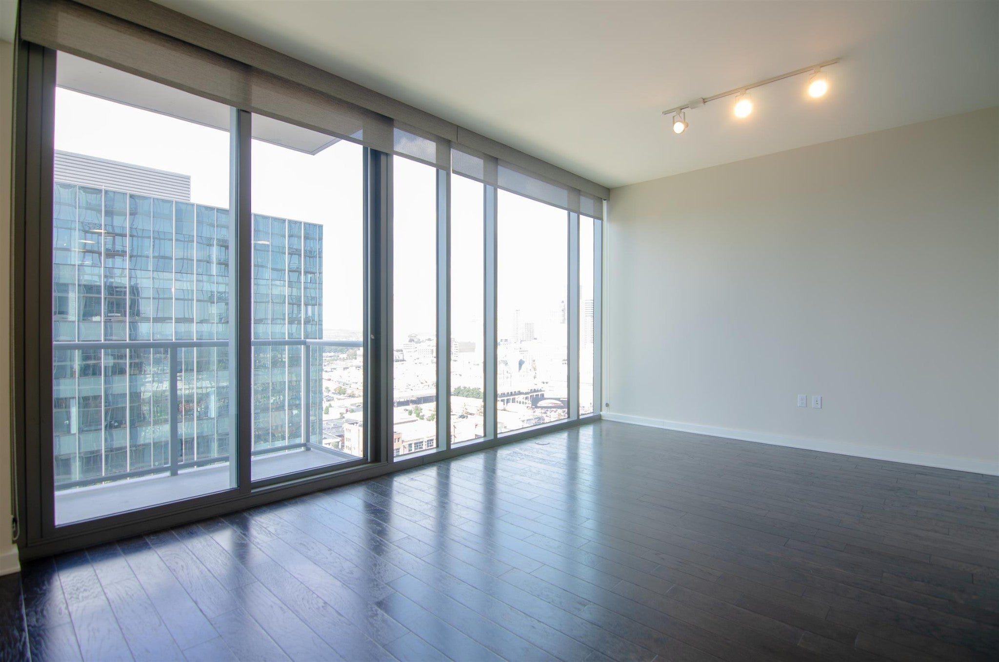1212 Laurel St 1512