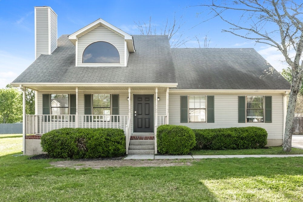 Photo 1 of 17 — 312 Pine Ridge Ln, La Vergne, TN 37086