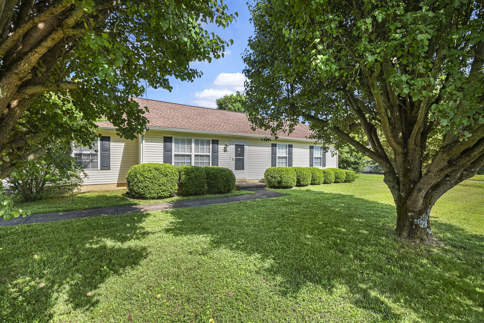 331 Needham Blvd