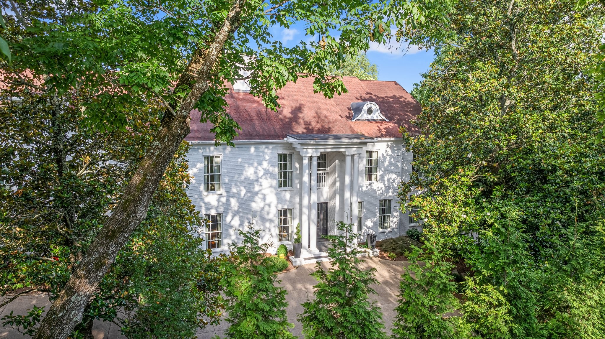 5028 Franklin Pike