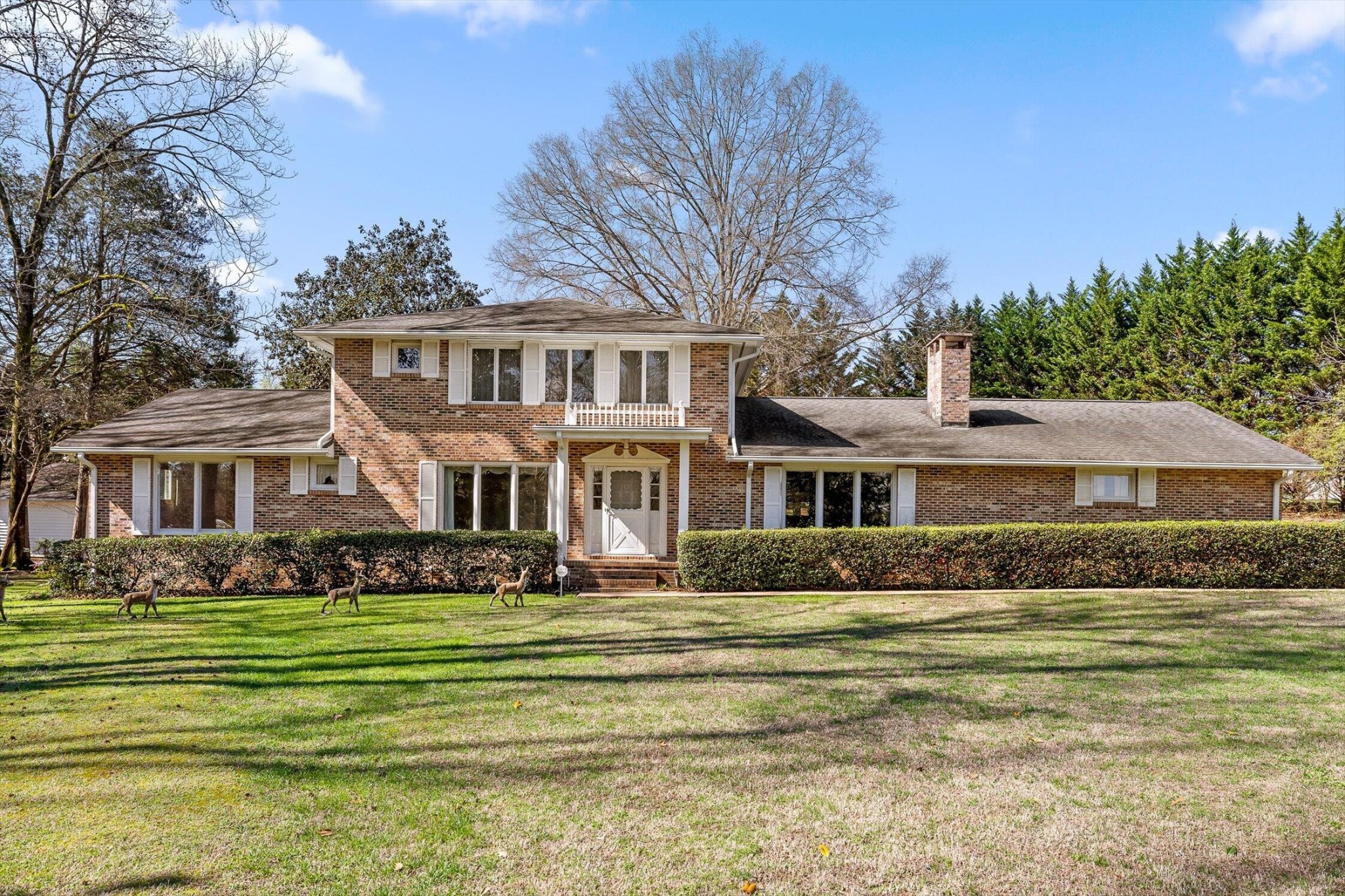 9113 Edgewater Road