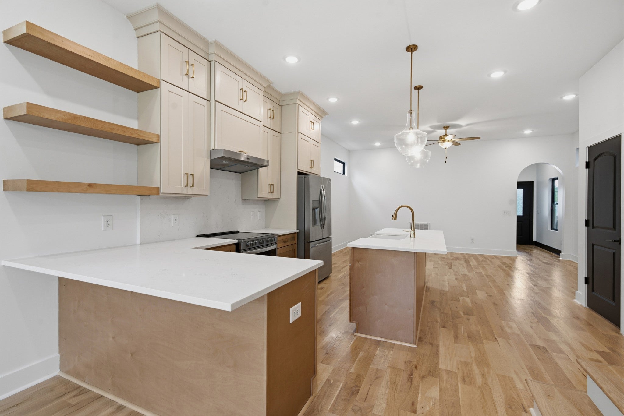 3-bed listing at 4015 Cumberland Ave Old Hickory, Old-Hickory