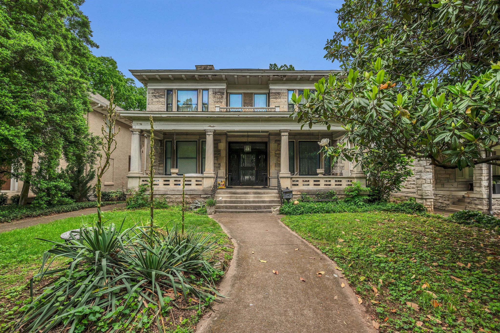 3818 Richland Ave