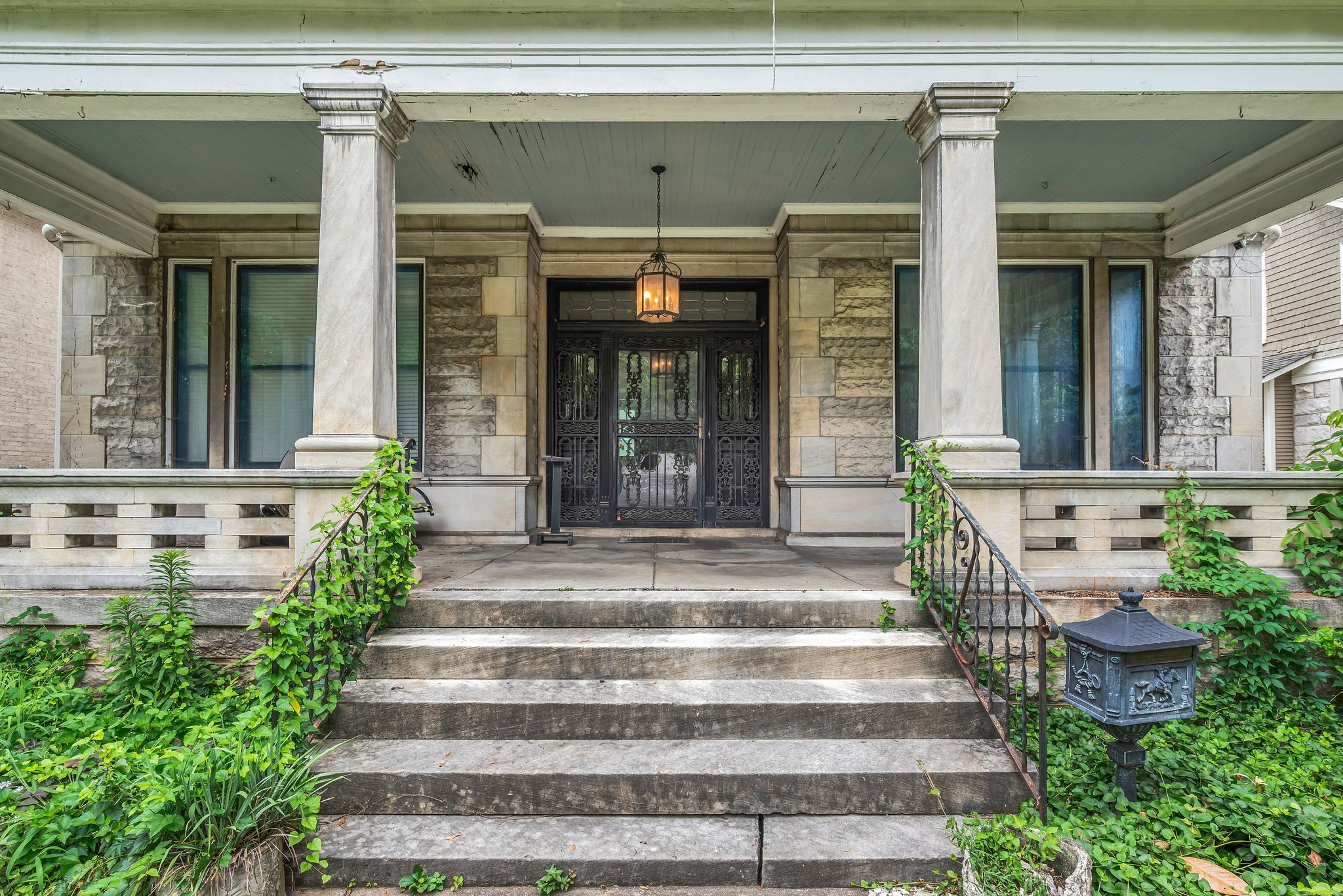 3818 Richland Ave