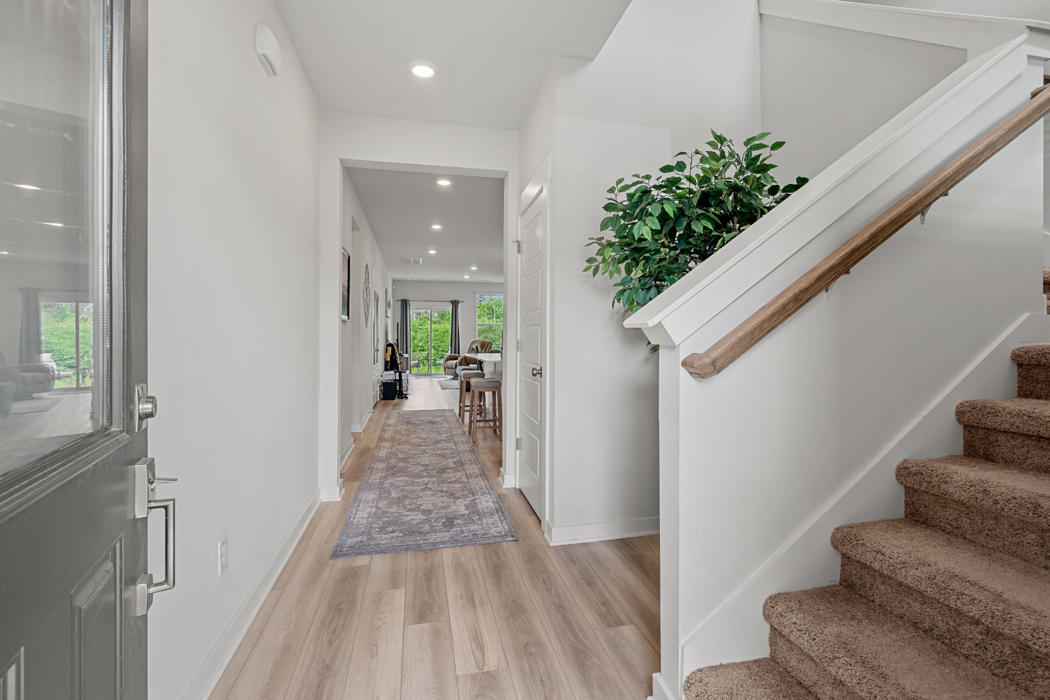 755 Mickelson Way