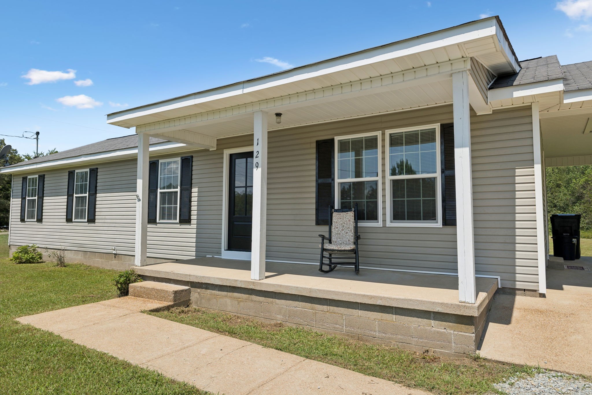 129 Maplewood Dr