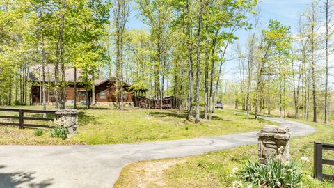 121 Emerald Dr Hampshire TN 38461