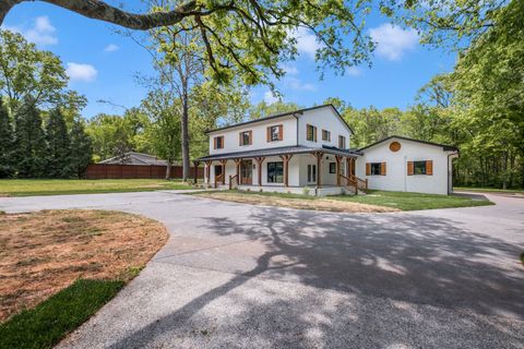 1120 Bradley Dr Franklin TN 37069