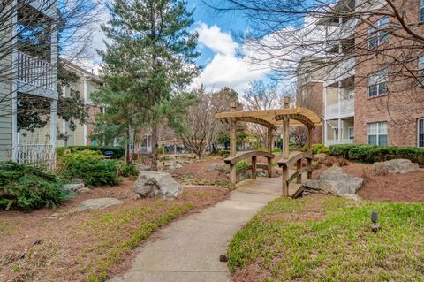 Photo of 2025 Woodmont Blvd #215, Nashville, TN 37215 (MLS # 3234568)