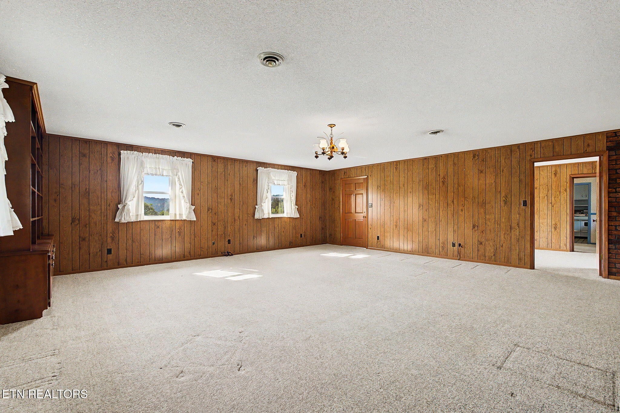 10890 Warrensburg Rd