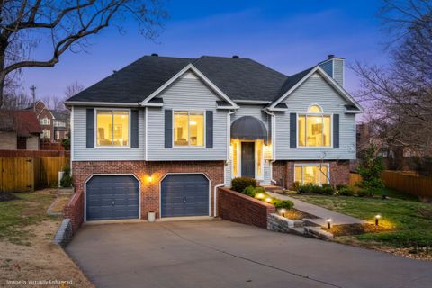 301 Oakwood Cv La Vergne TN 37086